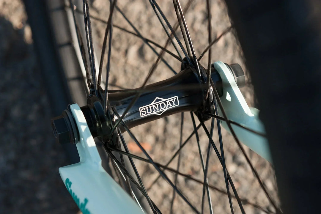 Sunday EX Julian Arteaga Signature Mint