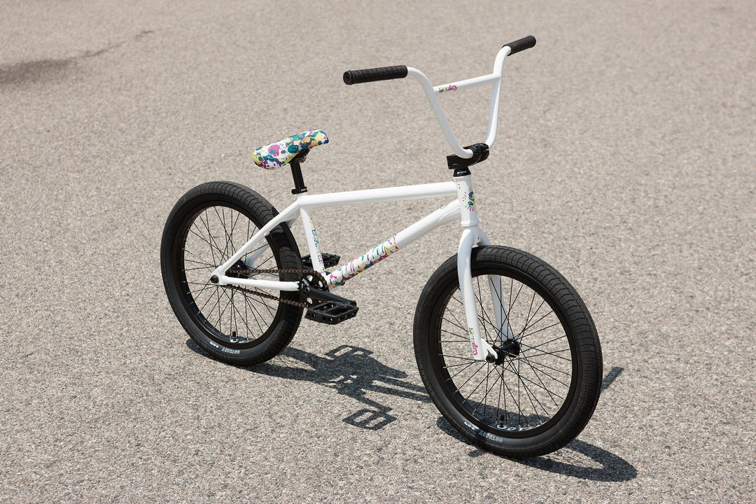 Sunday Forecaster Aaron Ross Signature White