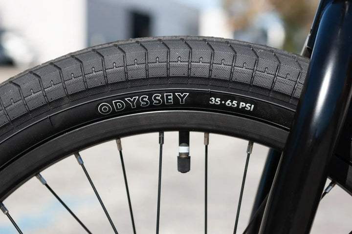 Sunday Forecaster Broc Raiford Signature Black / Grey