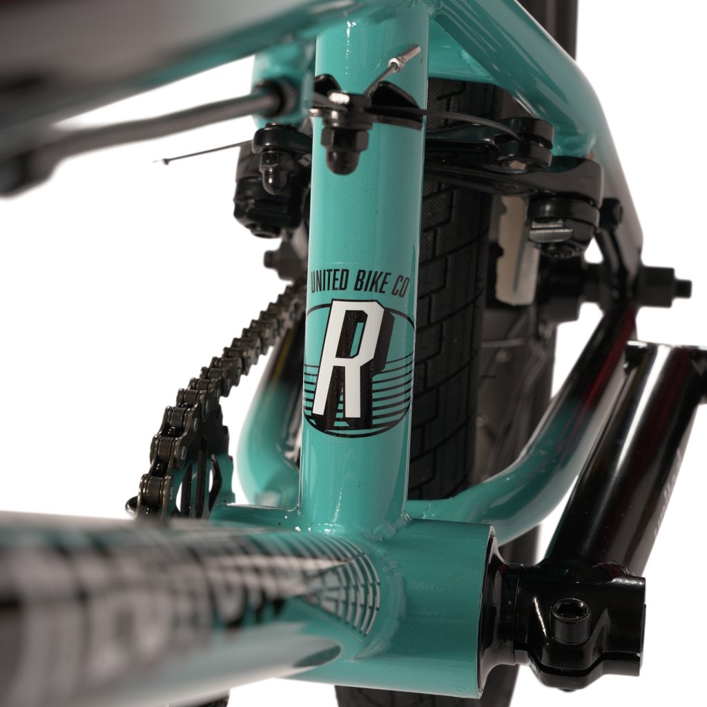 United Recruit 16" Aqua Fade