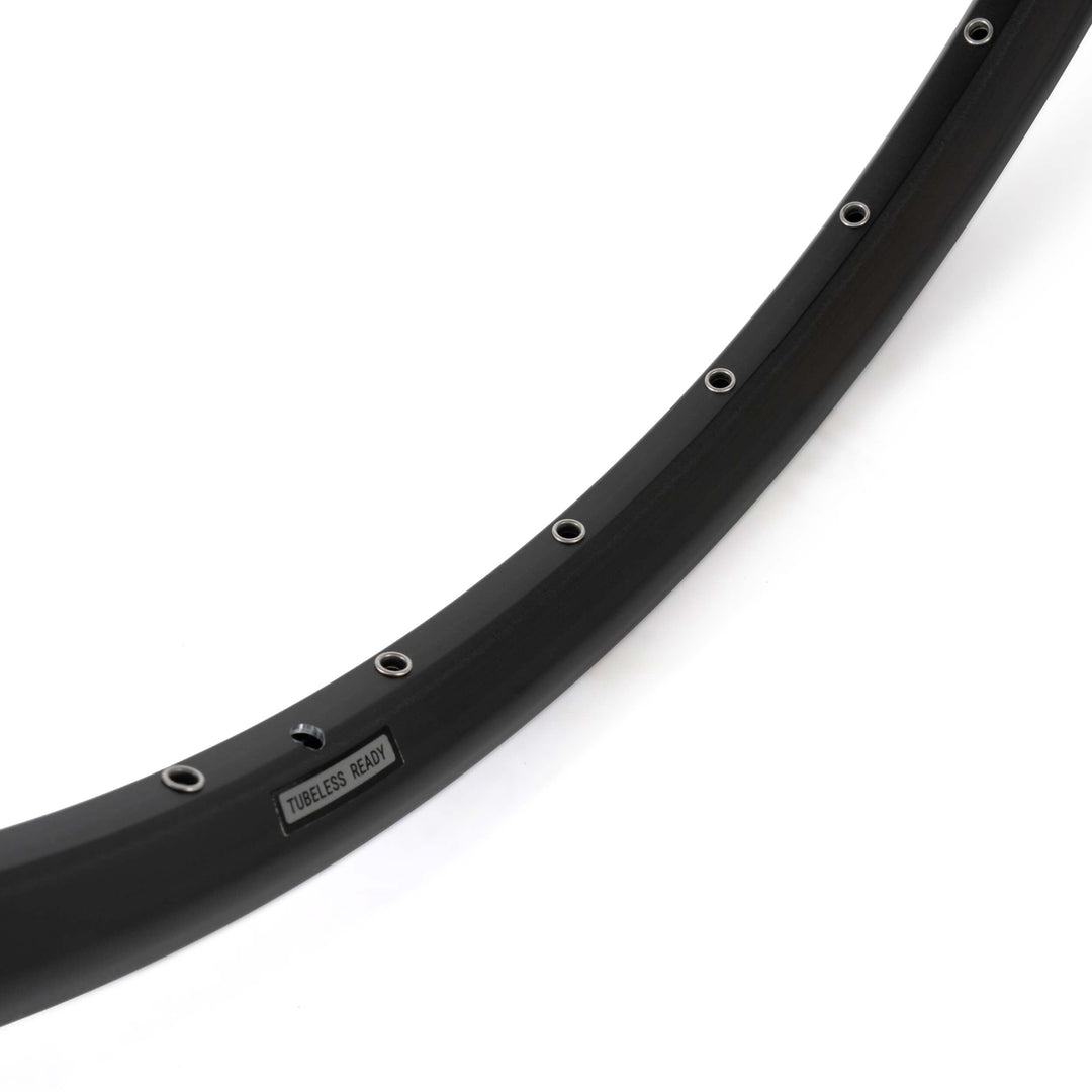Seido MAGNON Rim Black