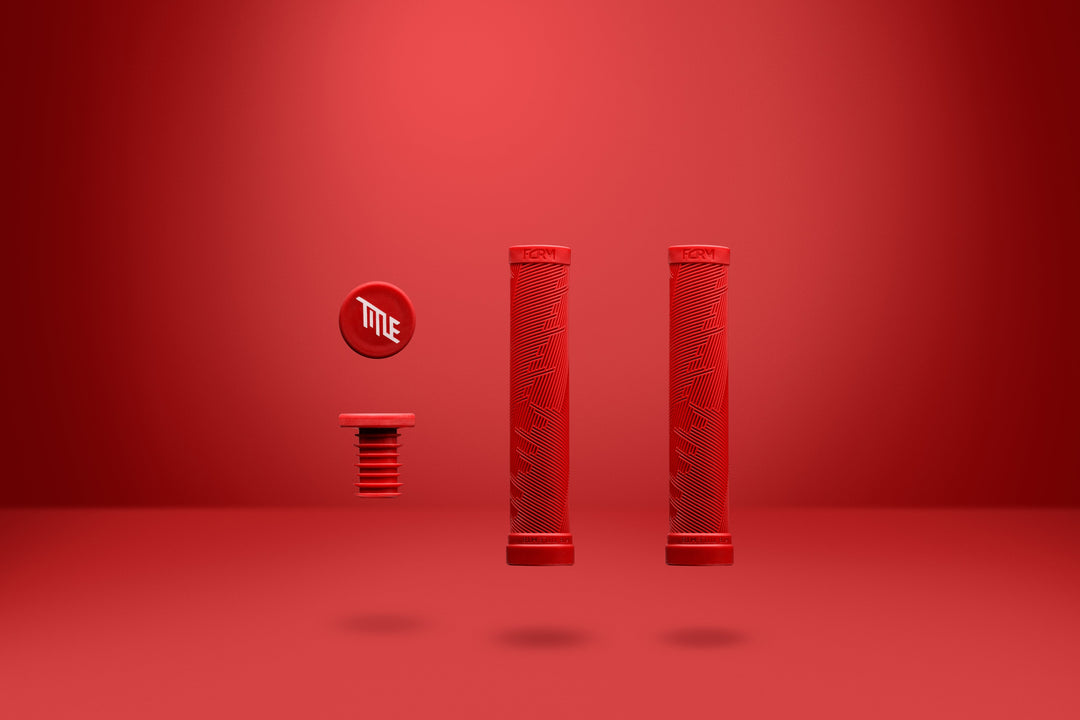 Title MTB FORM Red Grips