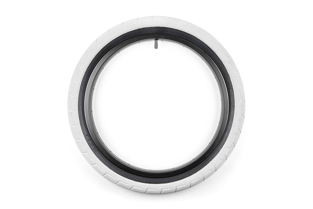 BSD Donnastreet Tyre
