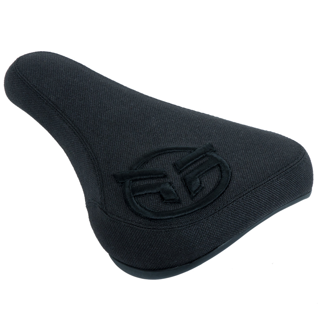 Federal Slim Steath Logo Seat Black / Raised Black Embroidery