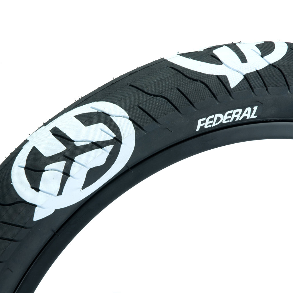 Federal Command LP Tyre 20" Black / White Logos 2.40"