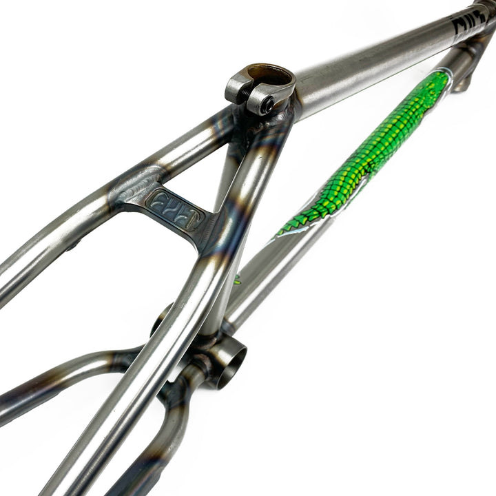 Cult Trey Frame Matte Raw
