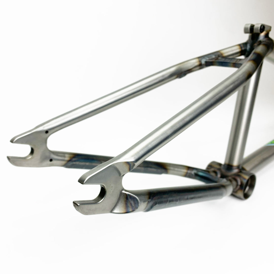 Cult Trey Frame Matte Raw